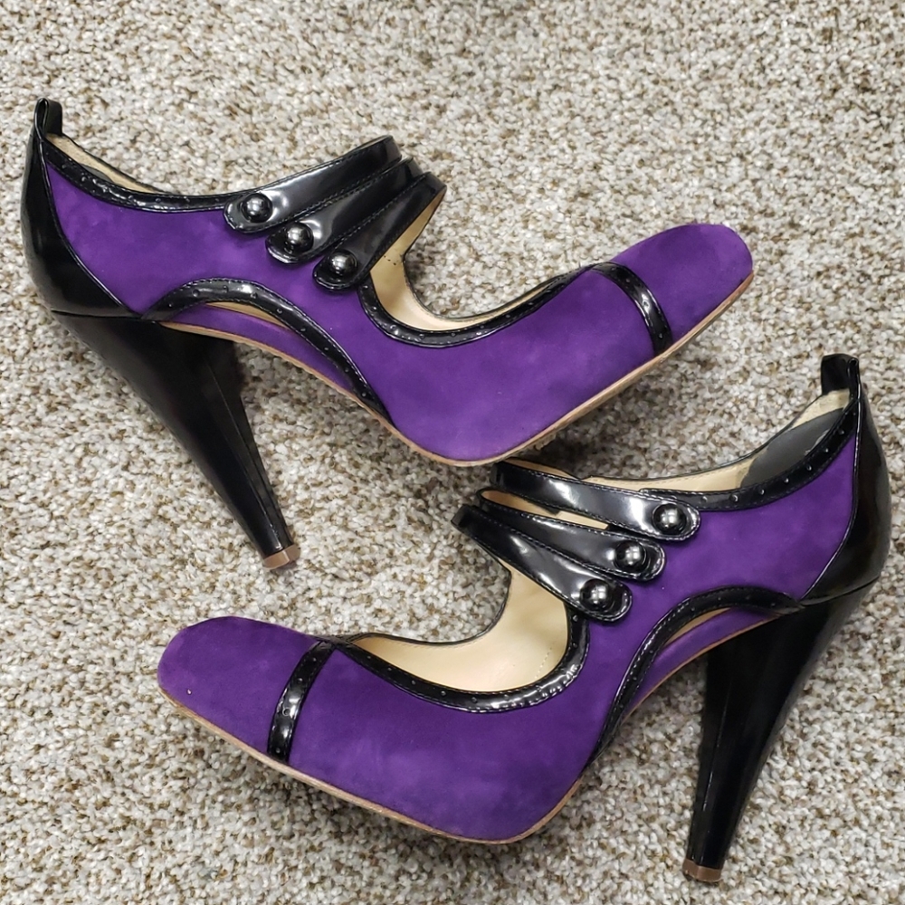 Boutique 9 purple suede black patent heel 8.5